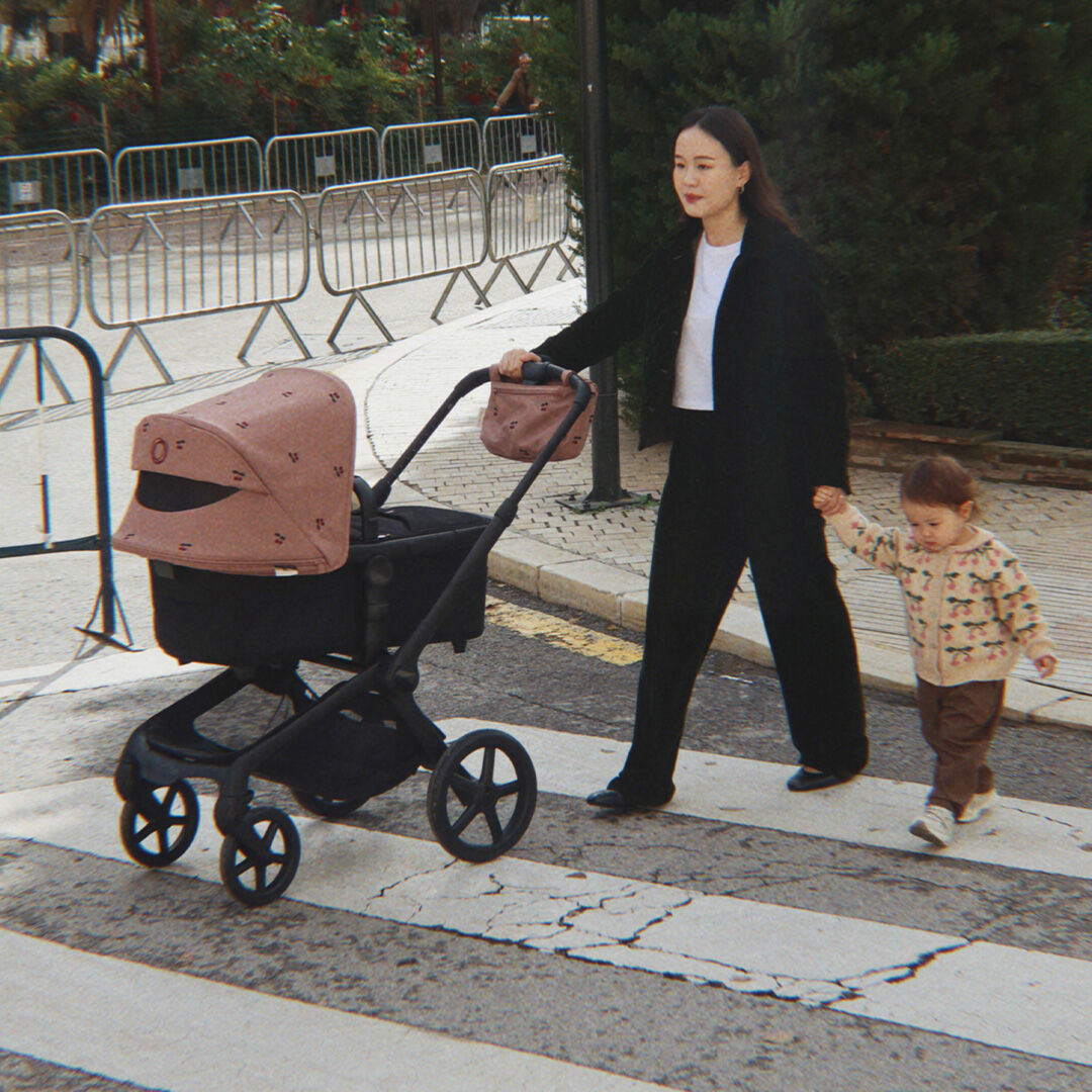 バガブー フォックス 5 リニュー A型ストローラー Konges Sløjd dusty